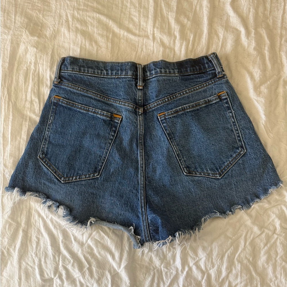 A&F High Rise Mom Short - Picture 2 of 3